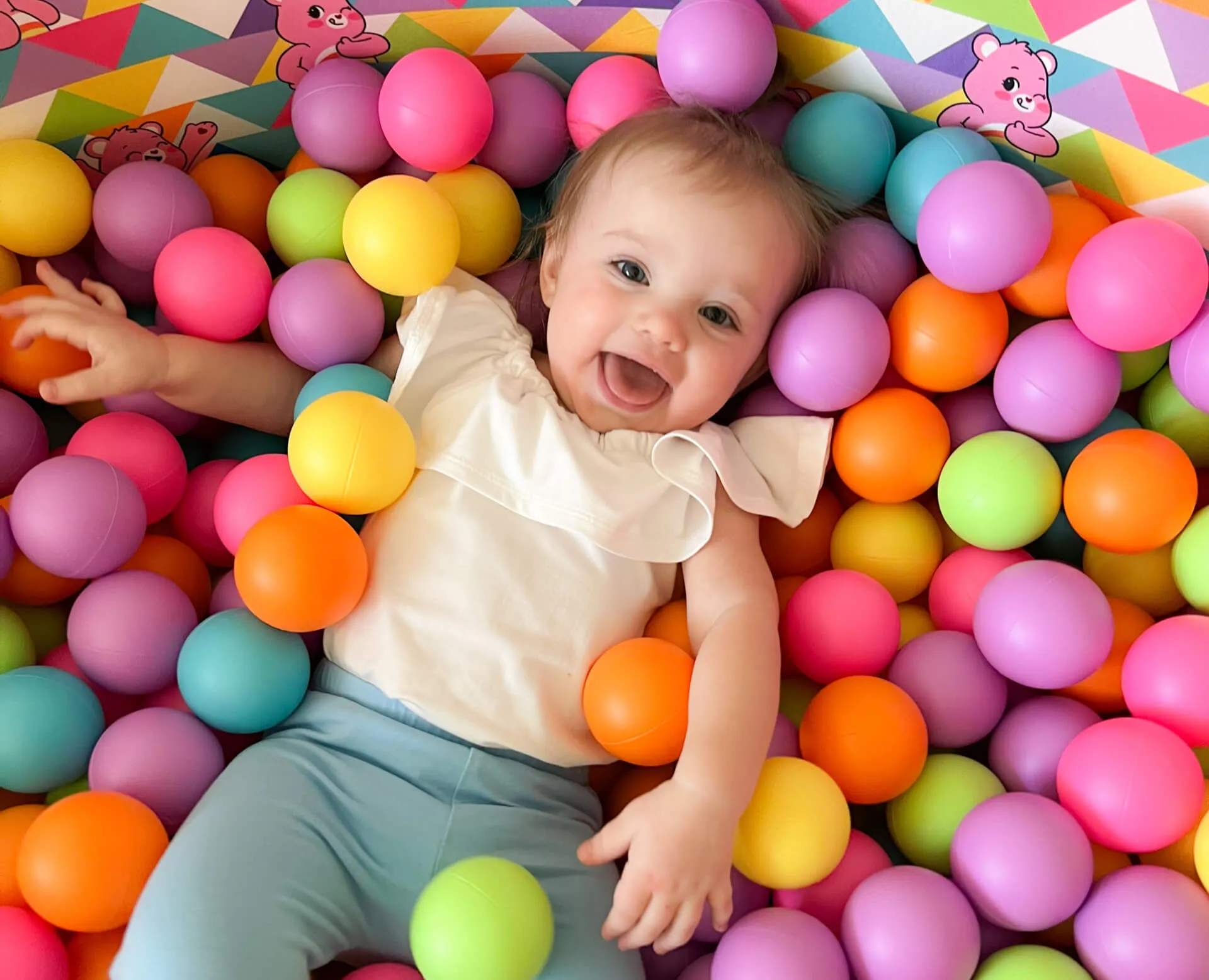 Care Bears™ Little Ball Pit