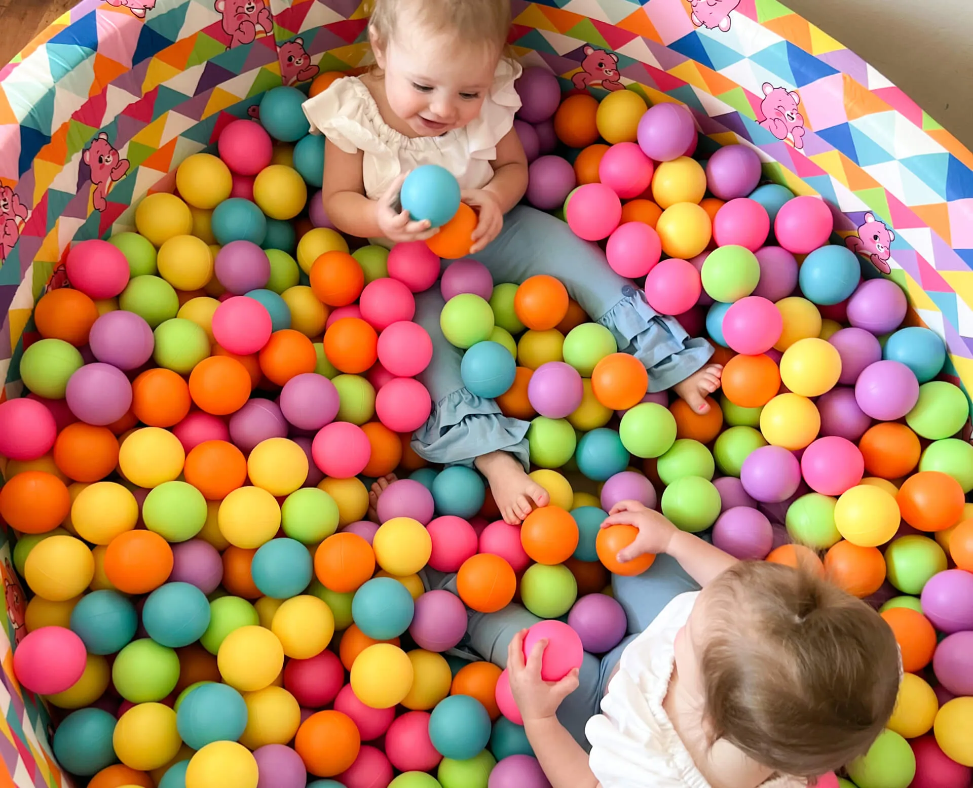 Care Bears™ Little Ball Pit