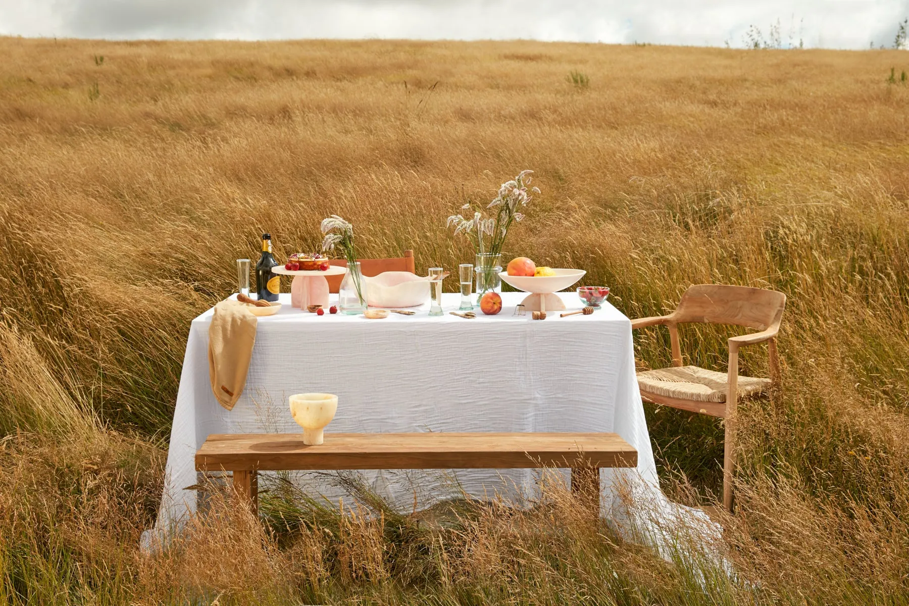 Enes Tablecloth | White