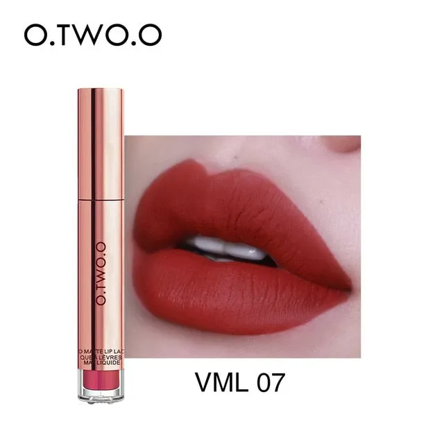 O.TWO.O VELVET MATTE LIP LACQUER