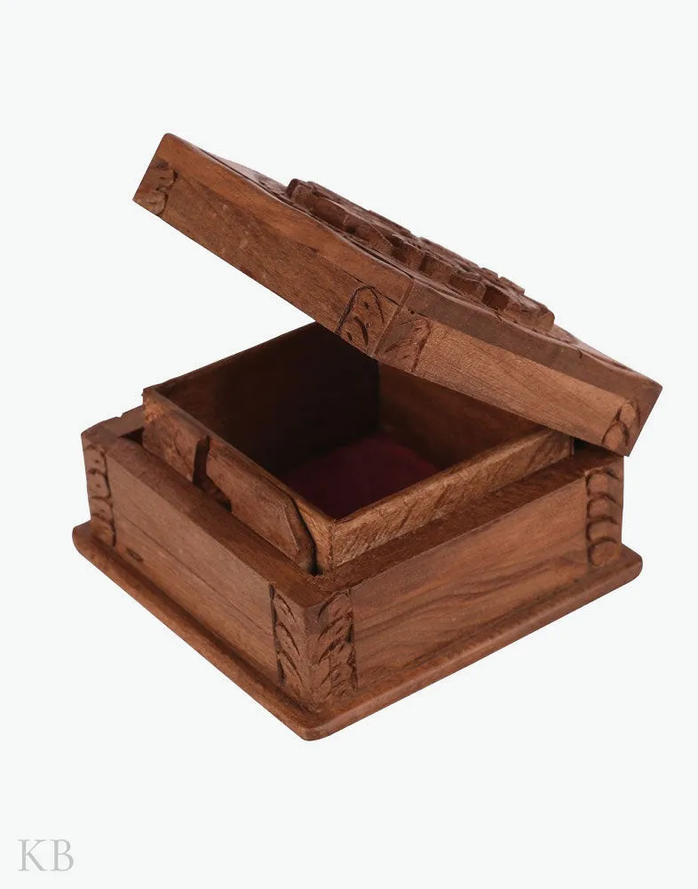 Square Floret Walnut Wood Box